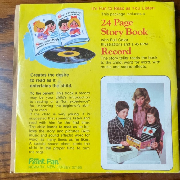 A Christmas Carol Book and Record from Peter Pan Records 1977 45 RPM - Picture 2 of 7